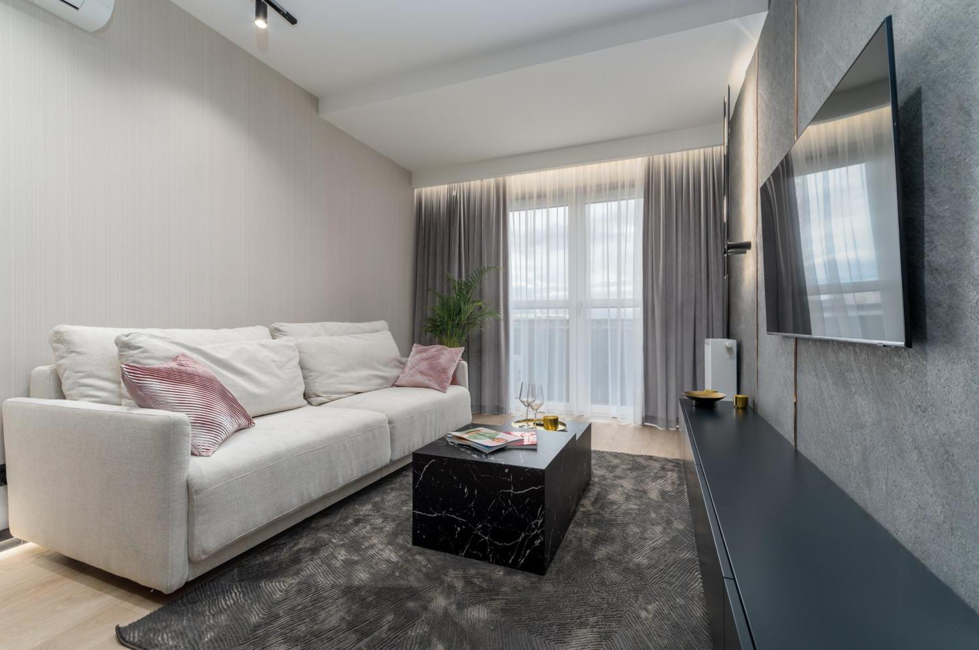 Premium House *